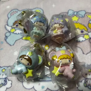 산리오 리틀트윈스타 시크릿 키링 별하늘의 엔젤