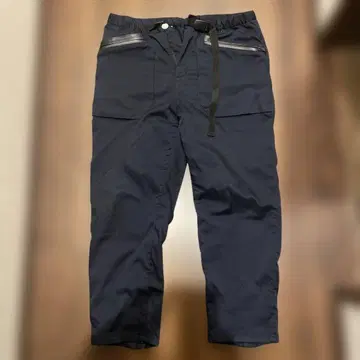 F/CE. 네이비 M 사이즈 팬츠