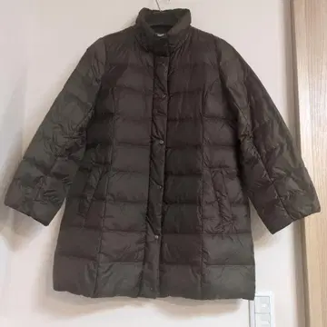 다크 그린 카키색 퀼팅 다운 자켓 그린 컬러 브라운 컬러 다운 90%