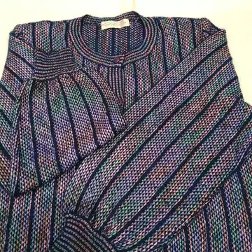 스트라이프 디자인 긴팔 니트 가디건