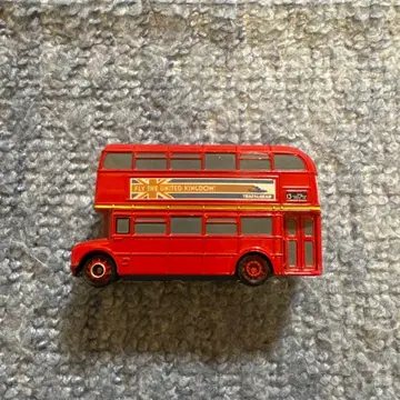 토미카 카즈 C-39 토퍼 데킹턴 3세 (스탠다드 타입)