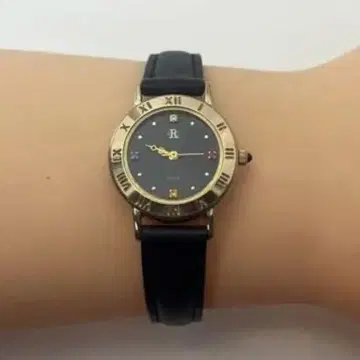 세이코 알바 블랙 x 골드 쿼츠 여성용 손목시계 빈티지