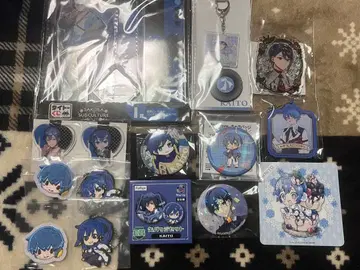 KAITO 핀 배지 세트와 키링