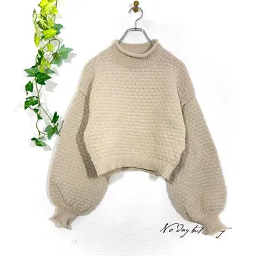 anana 아나나 포코포코 니트 스웨터 크롭 기장 벌룬 슬리브