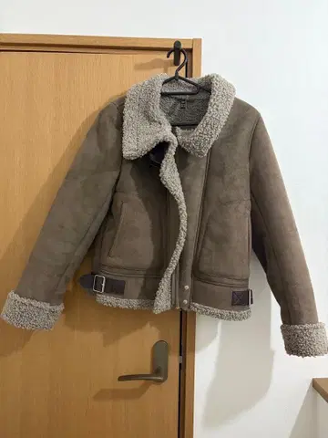 브라운 무스탕 자켓 보아 포함