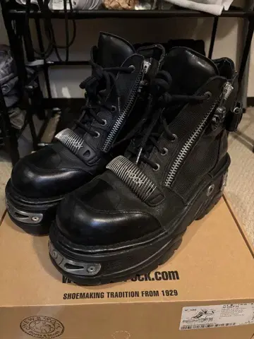 New Rock 뉴락 사이즈 42 M-1065-S1 부츠