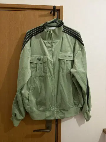 HTH 벨로아 트랙 자켓