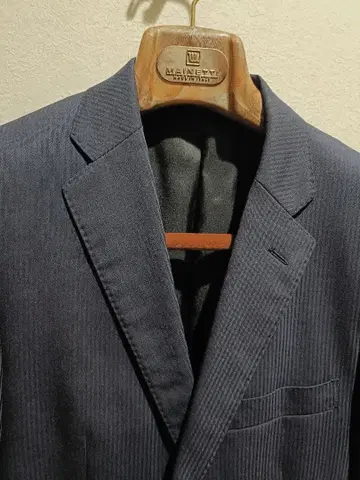 green label relaxing 네이비 스트라이프 수트 46size