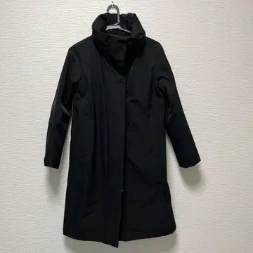 GEORGES RECH 블랙 다운 자켓