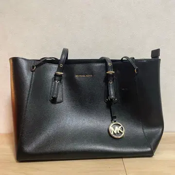 MICHAEL KORS 블랙 토트백