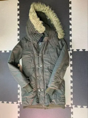 퍼 후드 다운 코트 M 사이즈