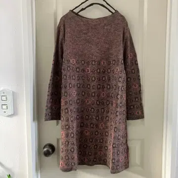 새상품급 이오컴이오 센소유니코 핑크 울 니트 튜닉 40