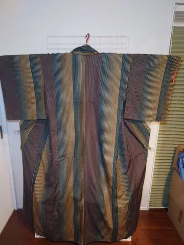 새상품급 시츠케츠키 워셔블 기모노 코몬 동누키 스트라이프 패턴