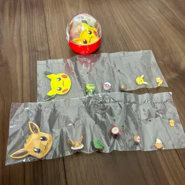 피카츄 이브이 완구 세트