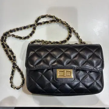 퀼팅 숄더백 블랙