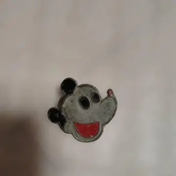 미키마우스 핀 배지