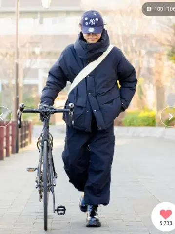 HOODED MASSIVE HEAT FIBER PADDED