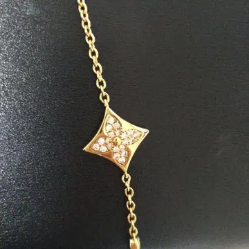 골드 크리스탈 꽃 모티브 팔찌