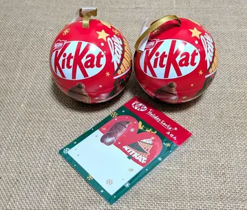 KitKat 홀리데이 산타 2개 세트