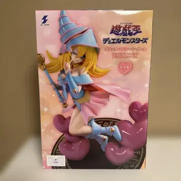 유희왕 블랙 매지션 걸 피규어