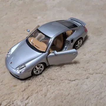 포르쉐 911 터보 미니카 실버