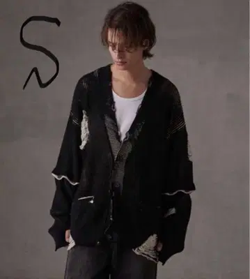 GRANCY 디스트랙션 디자인 빅 가디건 블랙 S 사이즈