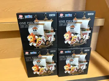 POP MART 원피스 THE GRANDLINE VEHICLES