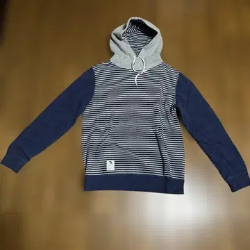아넬단 스트라이프 후드티 사이즈 2