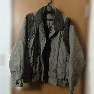 JOHN MACROWD 카키 점퍼 베스트 LL 사이즈