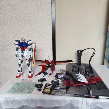 MG 1/100 에일 스트라이크 건담 Ver.RM