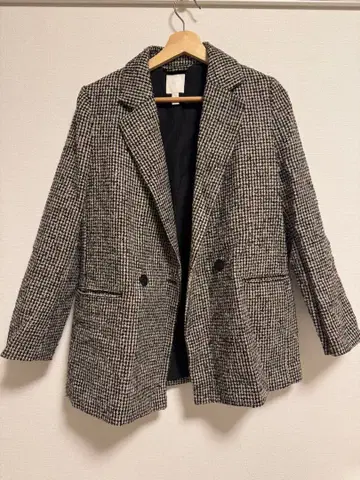 H&M 오버 사이즈 테일러드 자켓 블랙 화이트 체크 하운드투스 체크 패턴