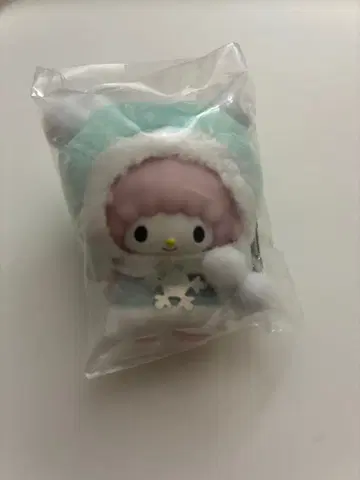 산리오 치비토모 눈의 정령 마이 스위트 피아노 키링