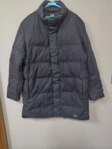 유니클로 다운 자켓 롱 기장 다운 90 페더 10 블랙