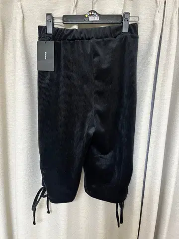 Kastane 컷 벨로아 바이커 팬츠 택 포함 새상품