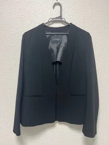여성용 노카라 자켓 여름 아이템 사이즈 42 블랙