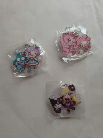 비밀의 아이프리 x 산리오 키링