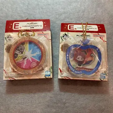 Mrs.GREENAPPLE 미세스 1번 복권 E상 바스락 아크릴 참