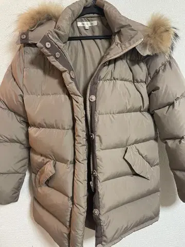 green label relaxing 베이지 다운 자켓 40