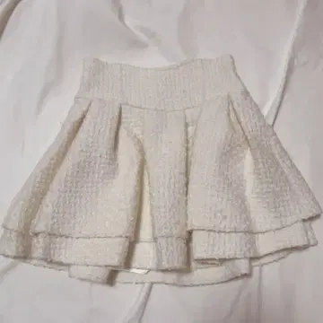 미셸 마카롱 슬림 레그 화이트 트위드 스커트