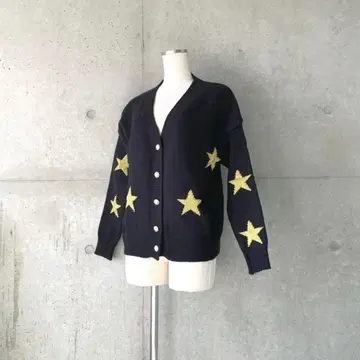 택 포함 새상품 스타 패턴 V넥 가디건 블랙 FREE