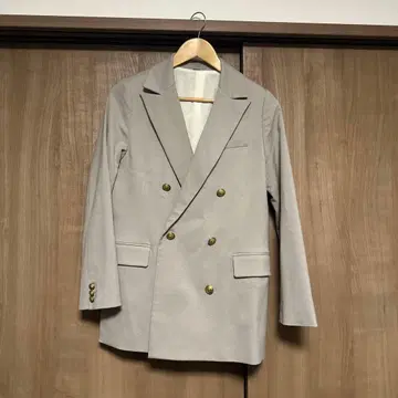 Mila Owen 그레이 더블 브레스트 자켓