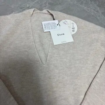 Elura 니트 베이지 미사용 새상품