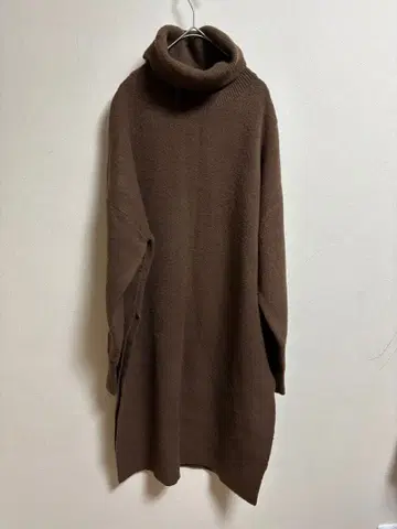 니코앤드 브라운 터틀넥 니트 원피스 3