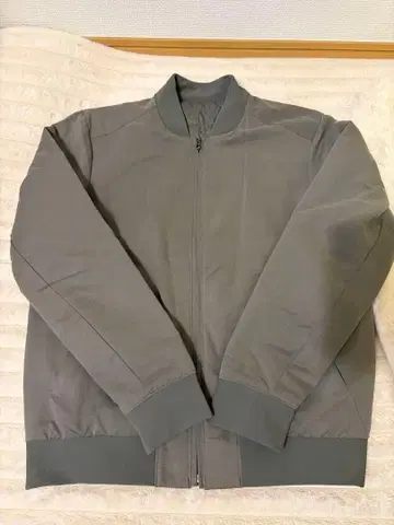 Lululemon 리버서블 봄버 자켓