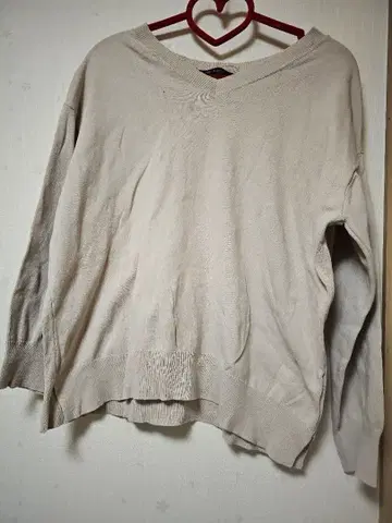 nano universe 베이지 V넥 니트 긴팔