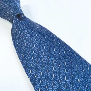 [ Aquascutum ( 아쿠아 스큐텀 ) ] 넥타이 네이비 코몬 무늬