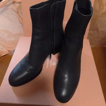 [ 새상품 ] 이탈리아제 숏부츠 37 사이즈