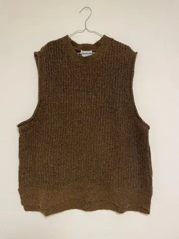 CLOPANIC TYPY 브라운 니트 베스트