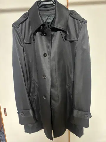 남성용 블랙 트렌치코트 베스트 포함