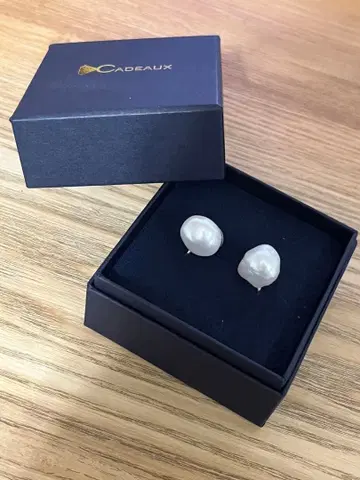 CADEAUX 빵피 펄 귀찌